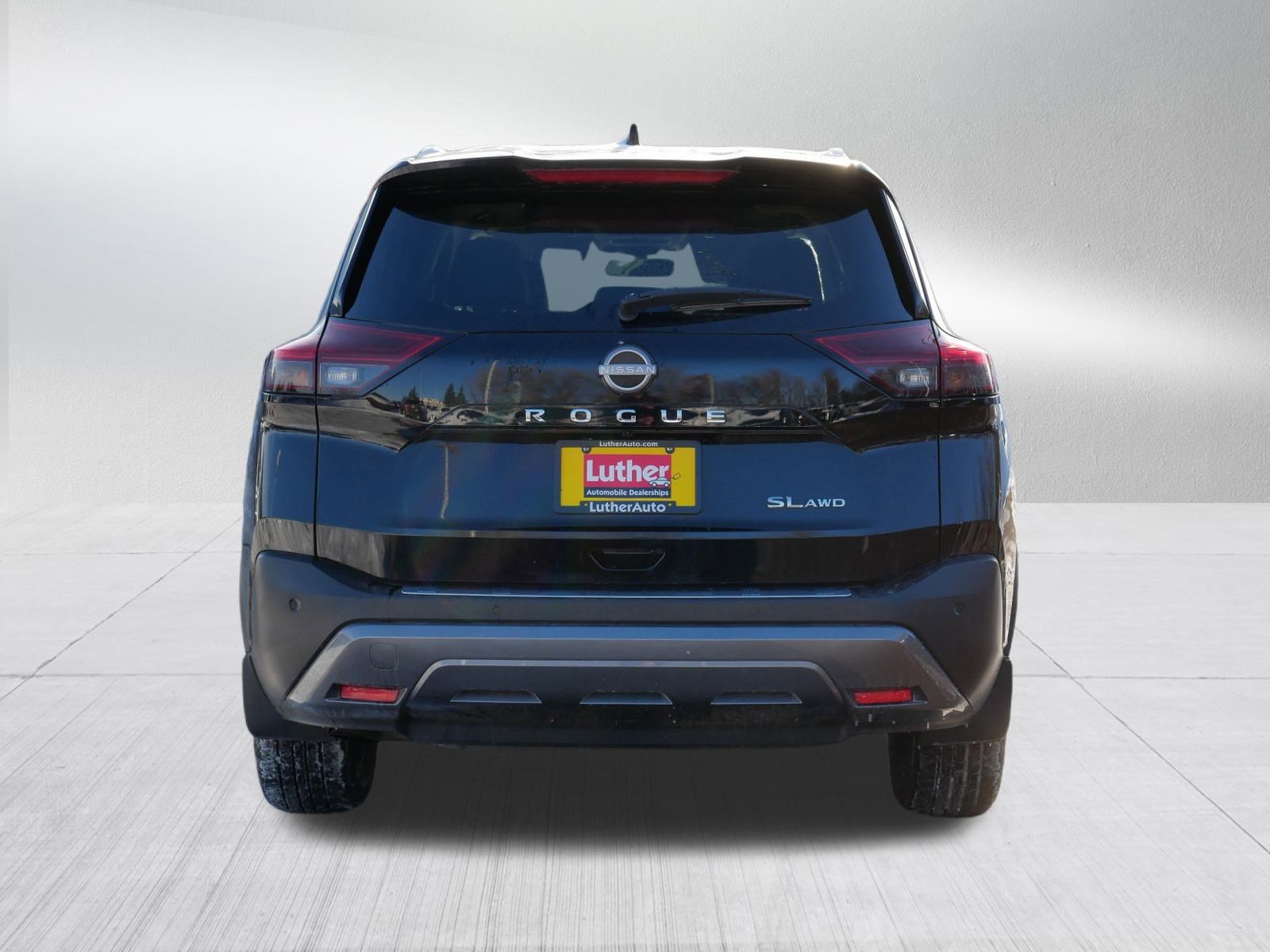 Certified 2022 Nissan Rogue SL w/ SL Premium Package image 6