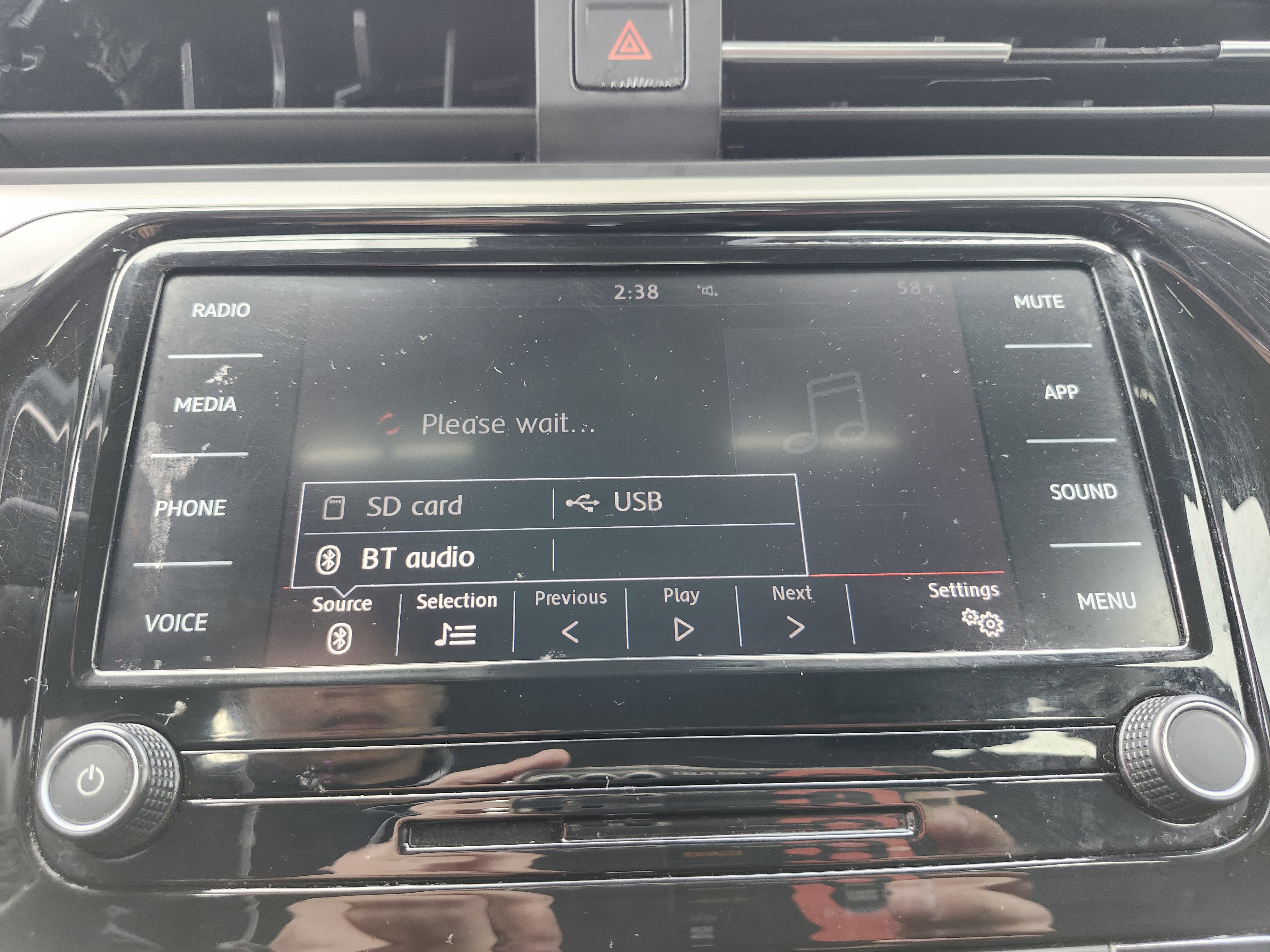 Used 2021 Volkswagen Passat 2.0T SE image 6