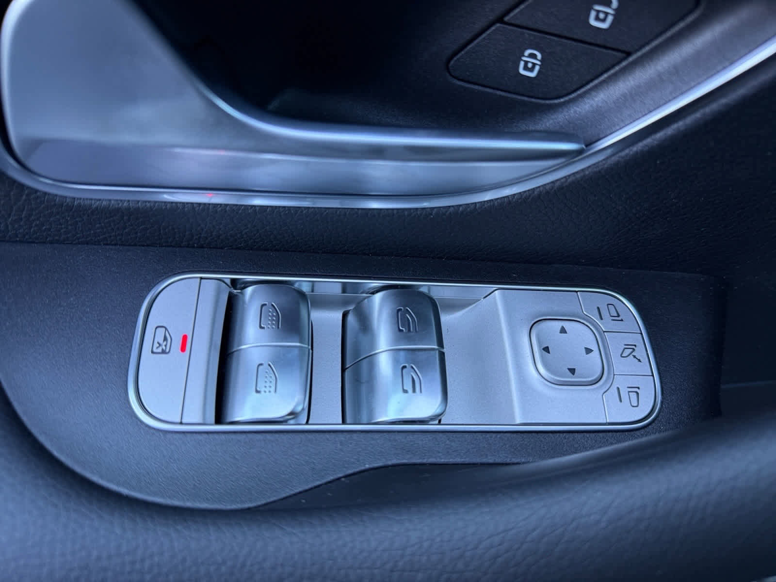 New 2025 Mercedes-Benz GLS 580 4MATIC image 21