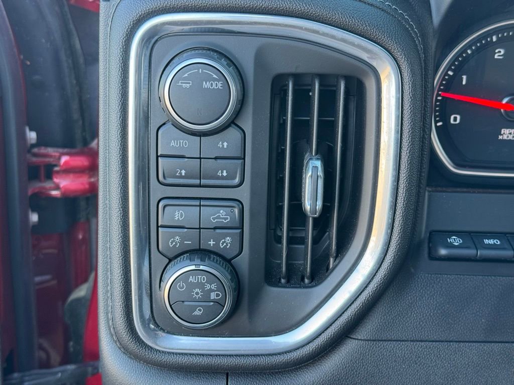 Used 2020 Chevrolet Silverado 2500 High Country w/ Technology Package image 34