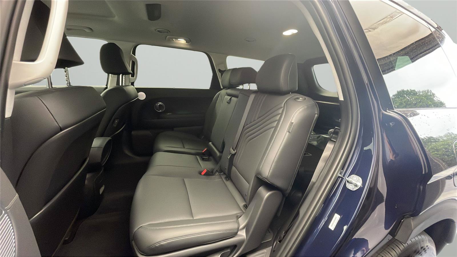 New 2026 Hyundai Palisade SEL Premium FWD image 10