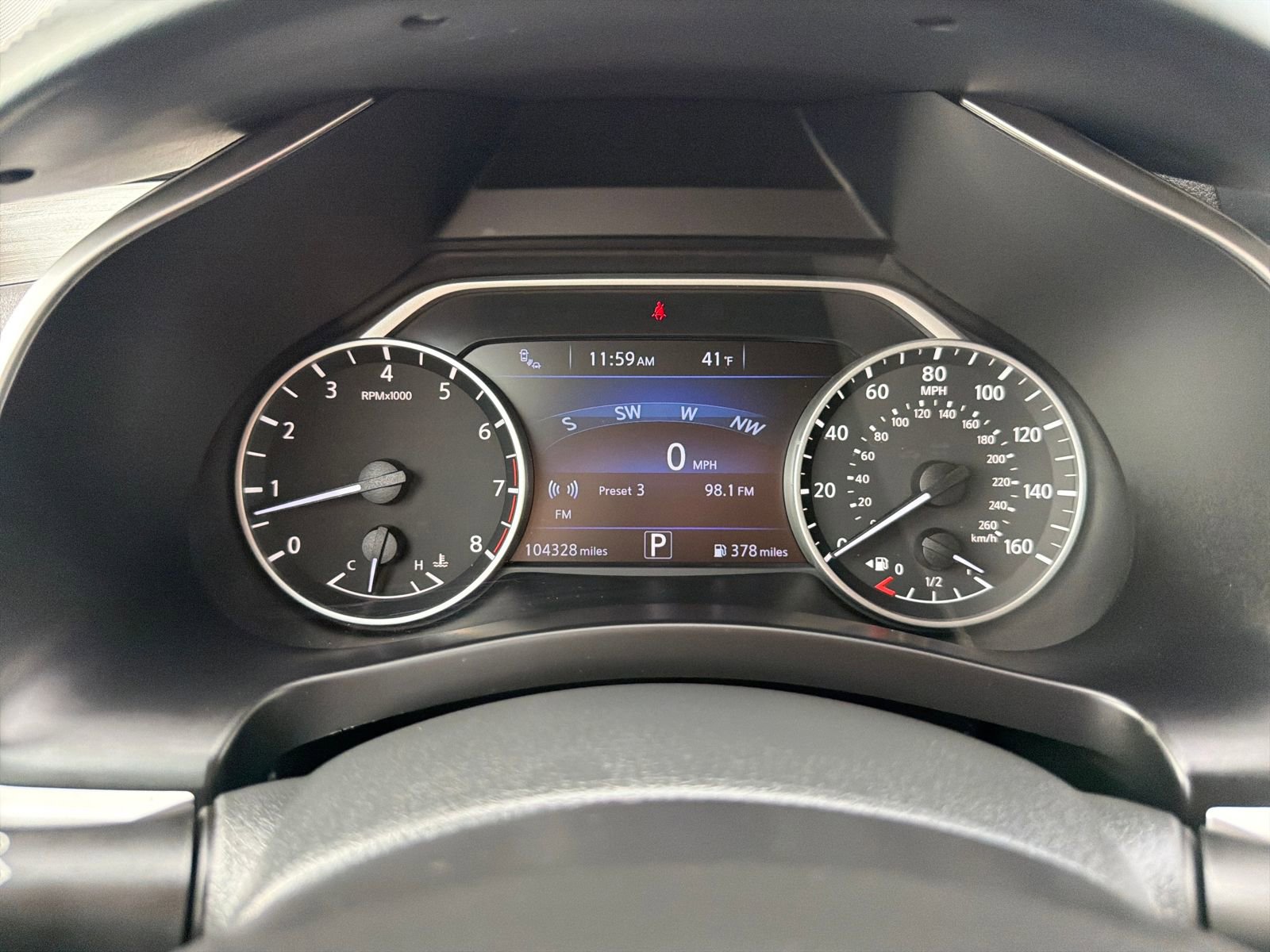 Used 2018 Nissan Murano SV image 17