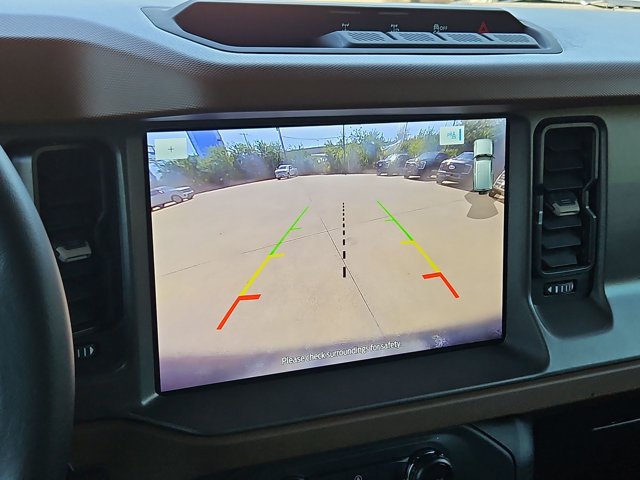 Used 2024 Ford Bronco Outer Banks AWD/4WD image 14