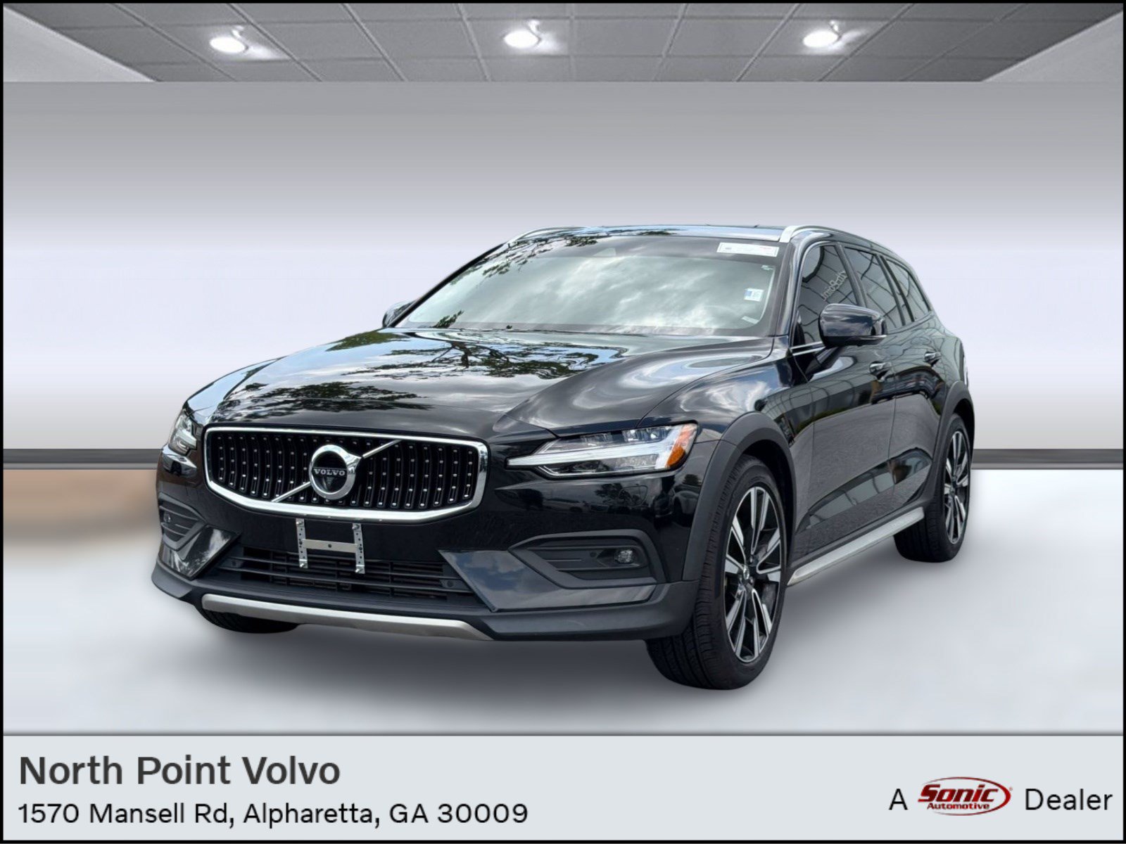 Used 2020 Volvo V60 T5 Cross Country w/ Protection Package Premier AWD/4WD image 1