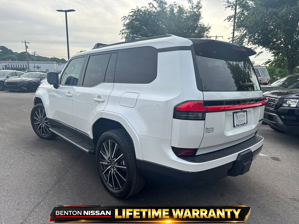 Used 2024 Lexus GX 550 w/ Accessory Package (2T) AWD/4WD image 7