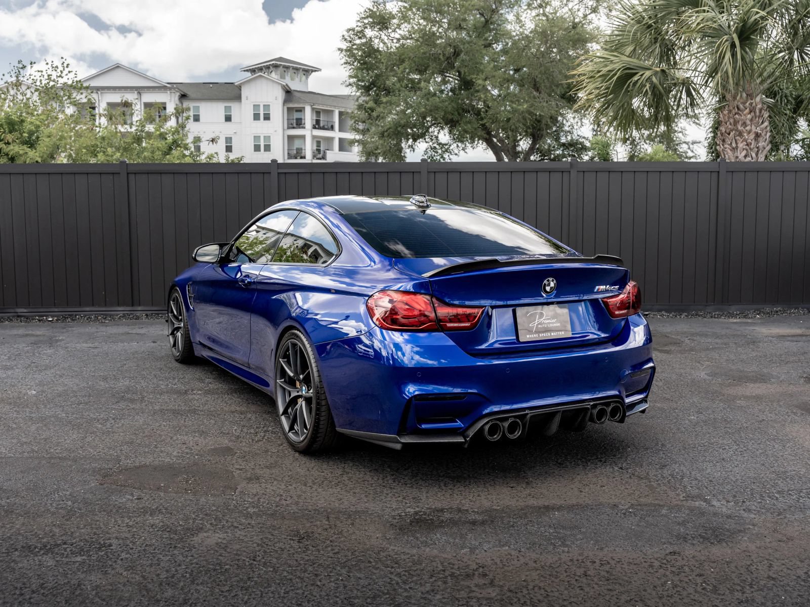 Used 2019 BMW M4 CS RWD image 6