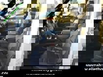 Used 2025 GMC Yukon XL Denali image 10