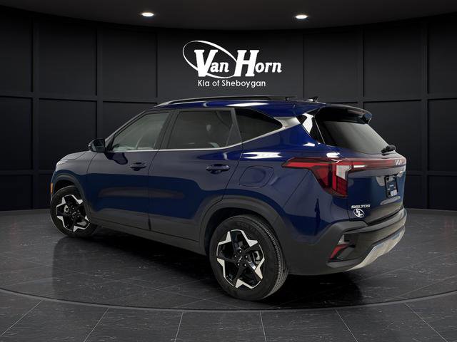 Used 2024 Kia Seltos EX FWD image 3