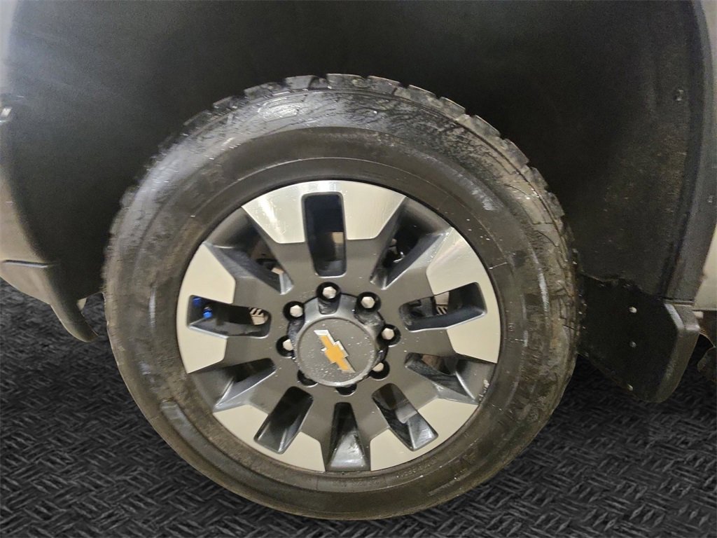 Certified 2021 Chevrolet Silverado 2500 Custom w/ Custom Value Package image 11