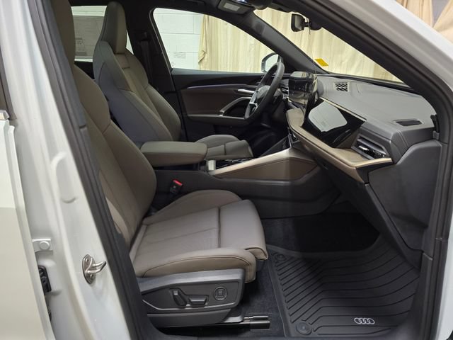 Certified 2025 Audi Q5 Premium Plus w/ Premium Plus AWD/4WD image 31