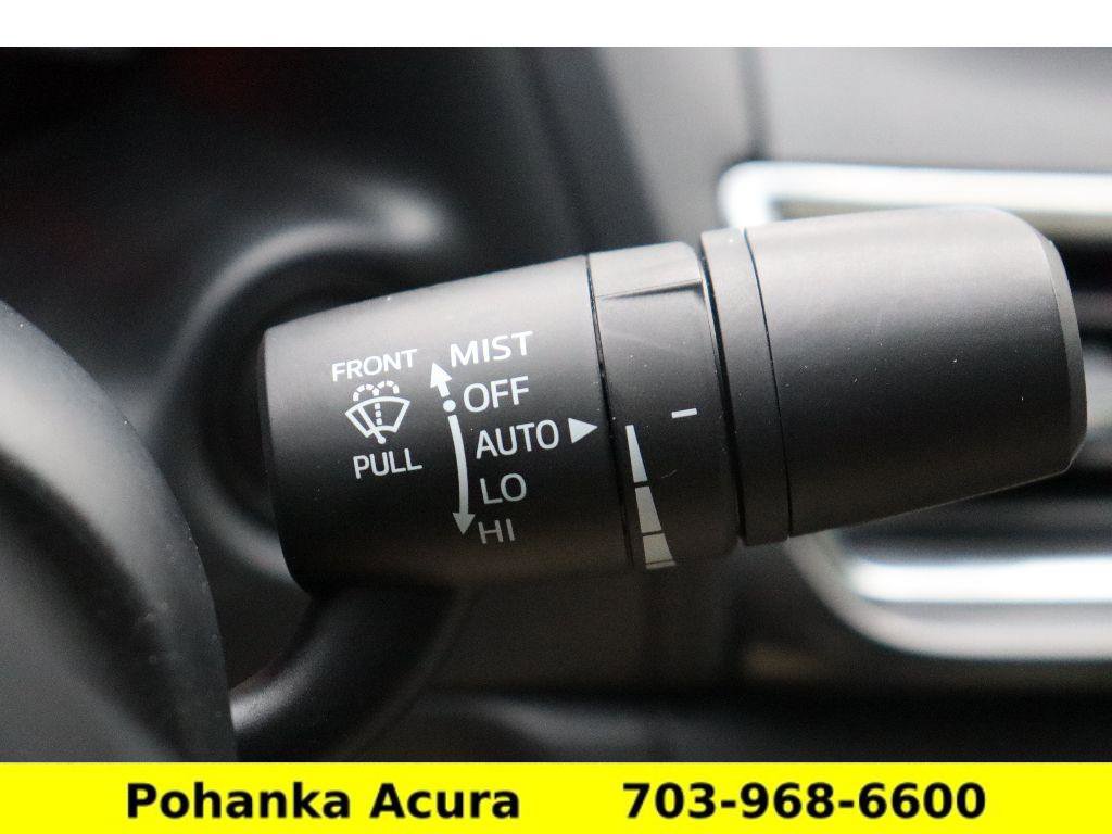 Used 2018 MAZDA MAZDA3 Grand Touring w/ Premium Equipment Package image 11