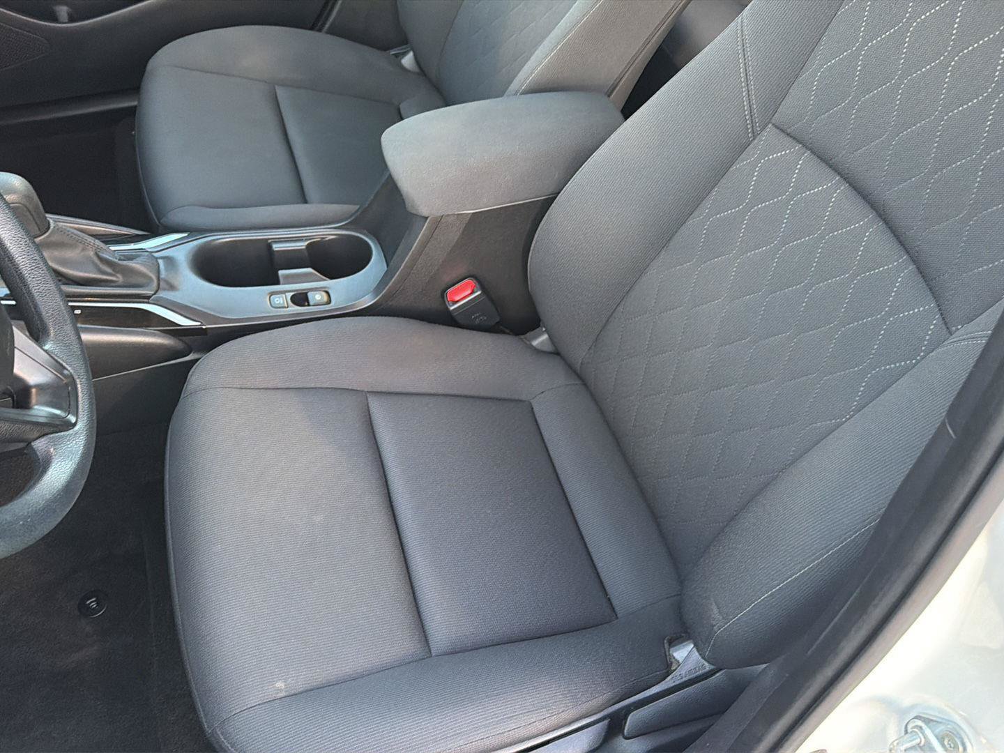Certified 2025 Toyota Corolla LE FWD image 28