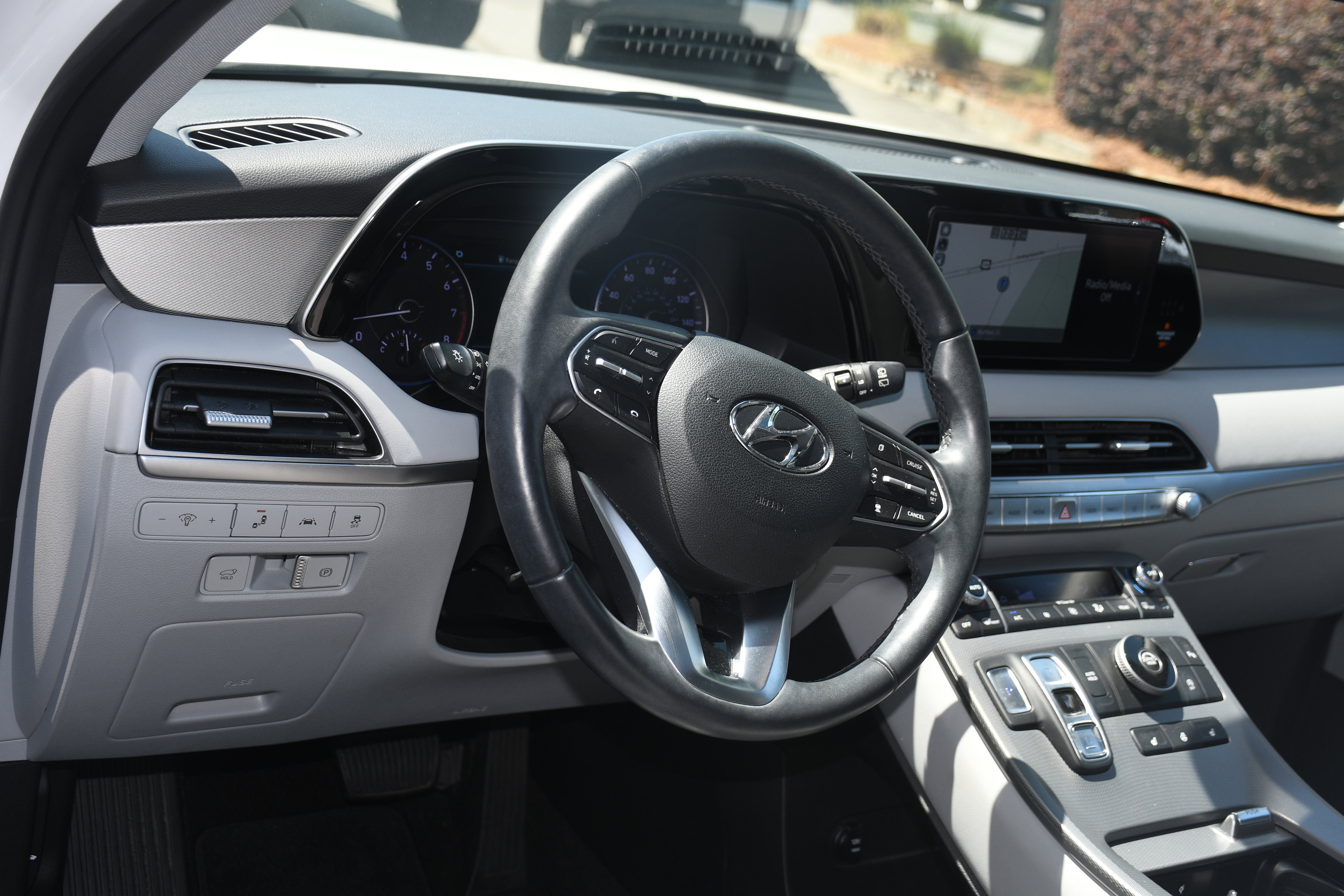 Used 2021 Hyundai Palisade SEL w/ Cargo Package FWD image 9