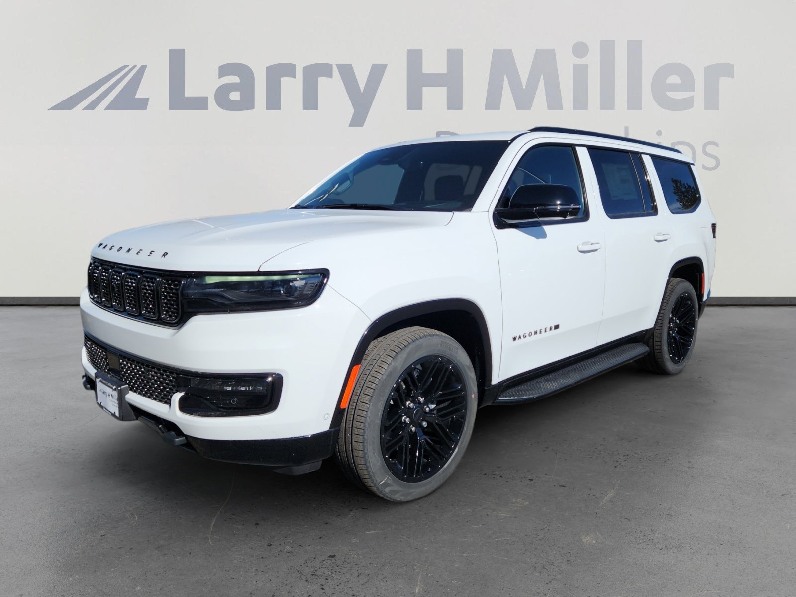 New 2025 Jeep Wagoneer Series II w/ Convenience Group I