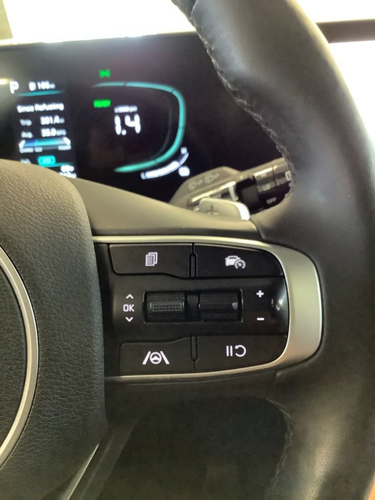 Certified 2023 Kia Sportage EX w/ EX Premium Package AWD/4WD image 28