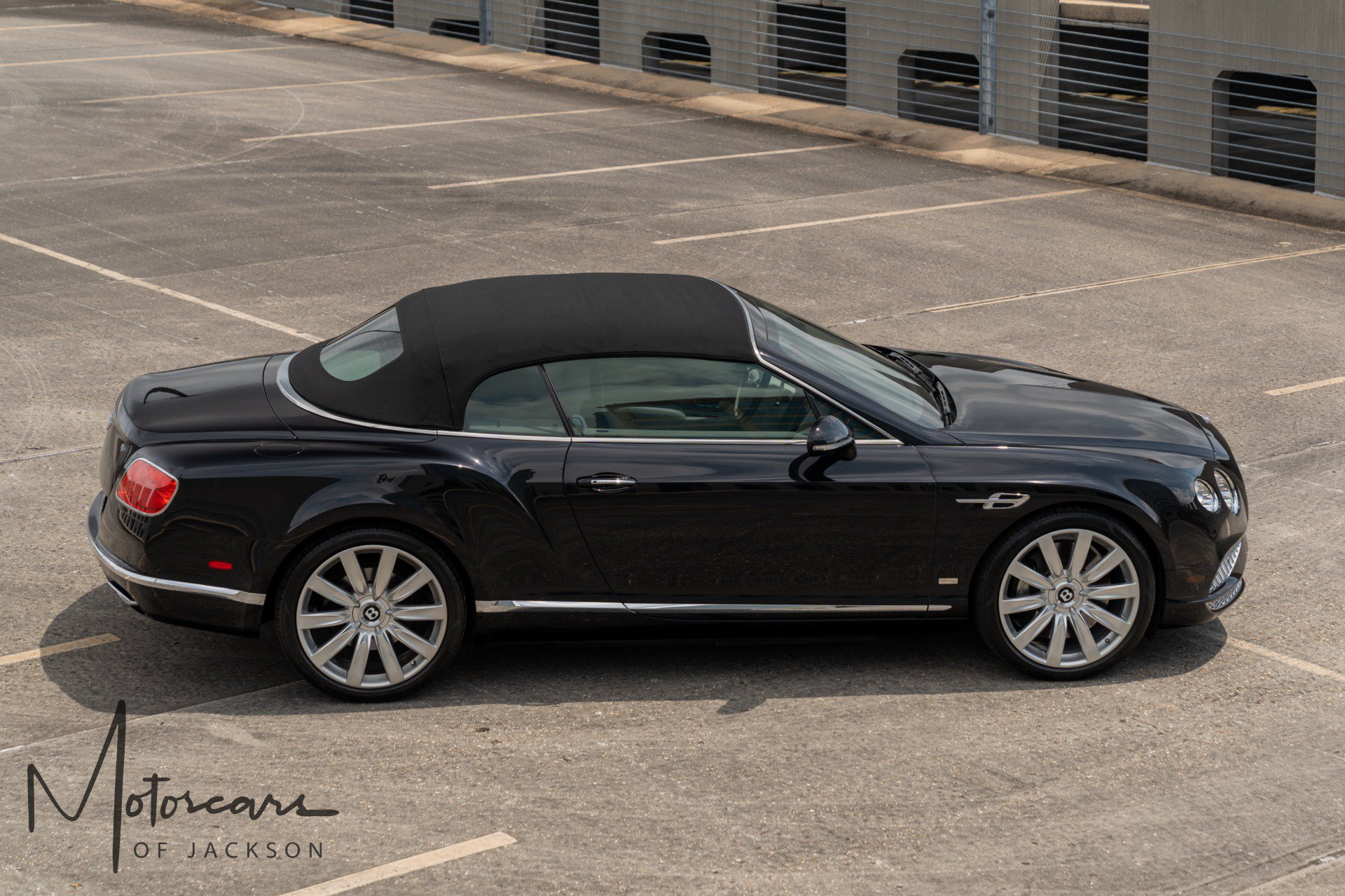 Used 2018 Bentley Continental GT AWD/4WD image 30