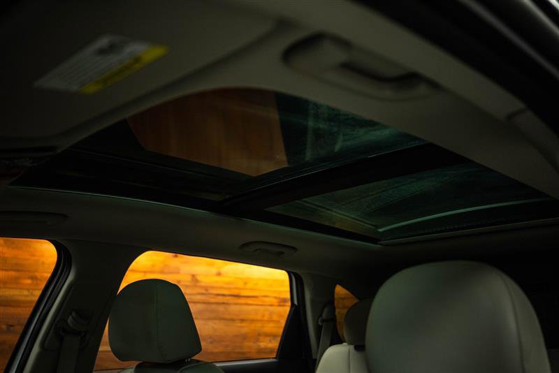 Used 2023 Kia Sorento SX image 24