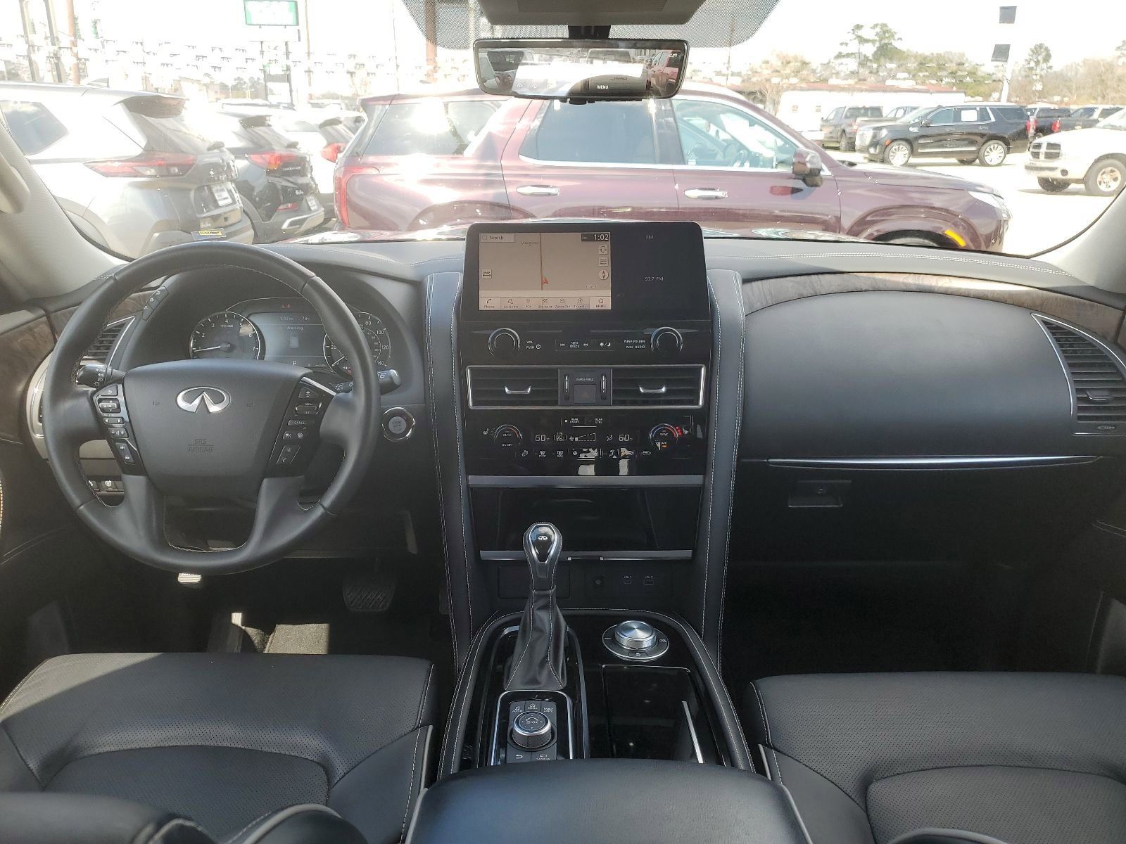 Used 2023 INFINITI QX80 Premium Select w/ Cargo Package image 9