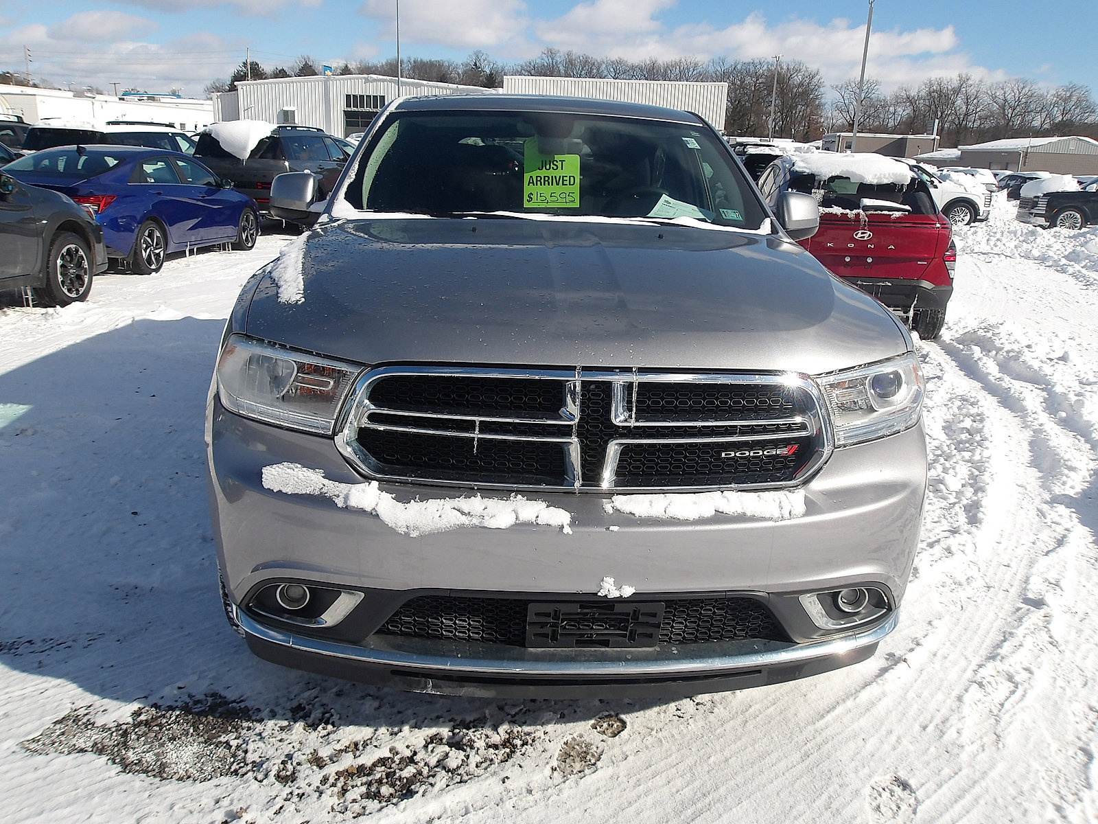 Used 2017 Dodge Durango SXT w/ 3rd Row Seating Group image 2