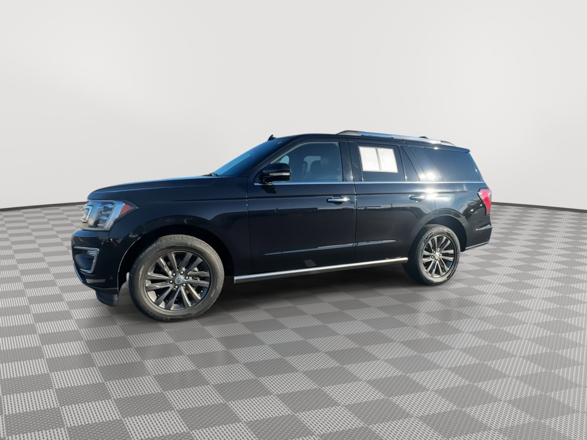 Used 2019 Ford Expedition Limited w/ Equipment Group 301A image 5