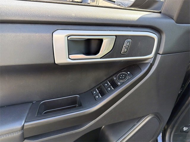 Used 2022 Ford Explorer 4WD w/ Class IV Trailer Tow Package image 14