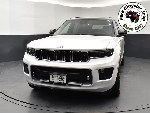 Used 2024 Jeep Grand Cherokee L Overland w/ Advanced Protech Group III image 2