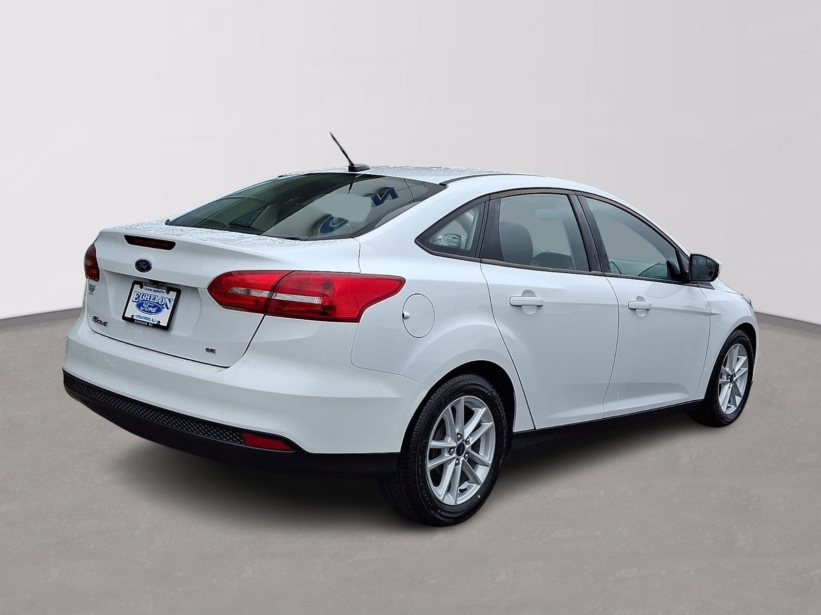 Used 2016 Ford Focus SE FWD image 6