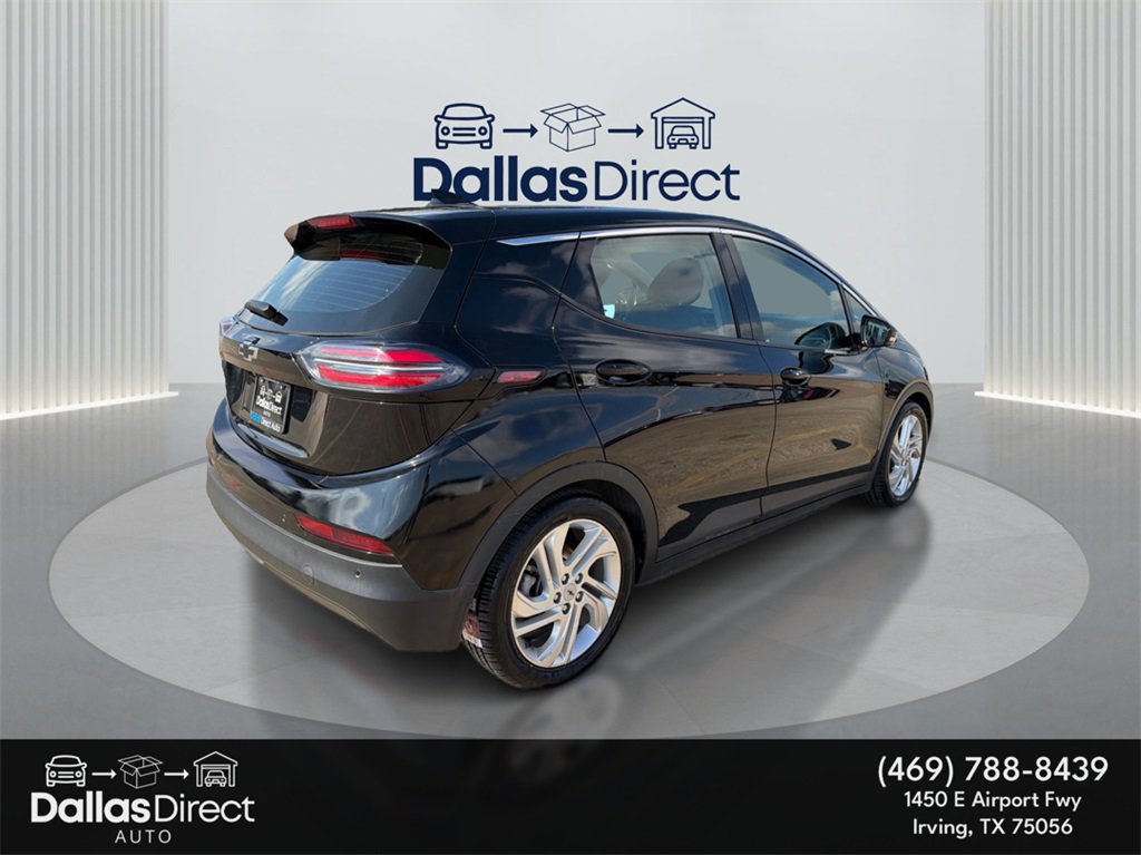 Used 2023 Chevrolet Bolt LT w/ Driver Confidence Package image 6