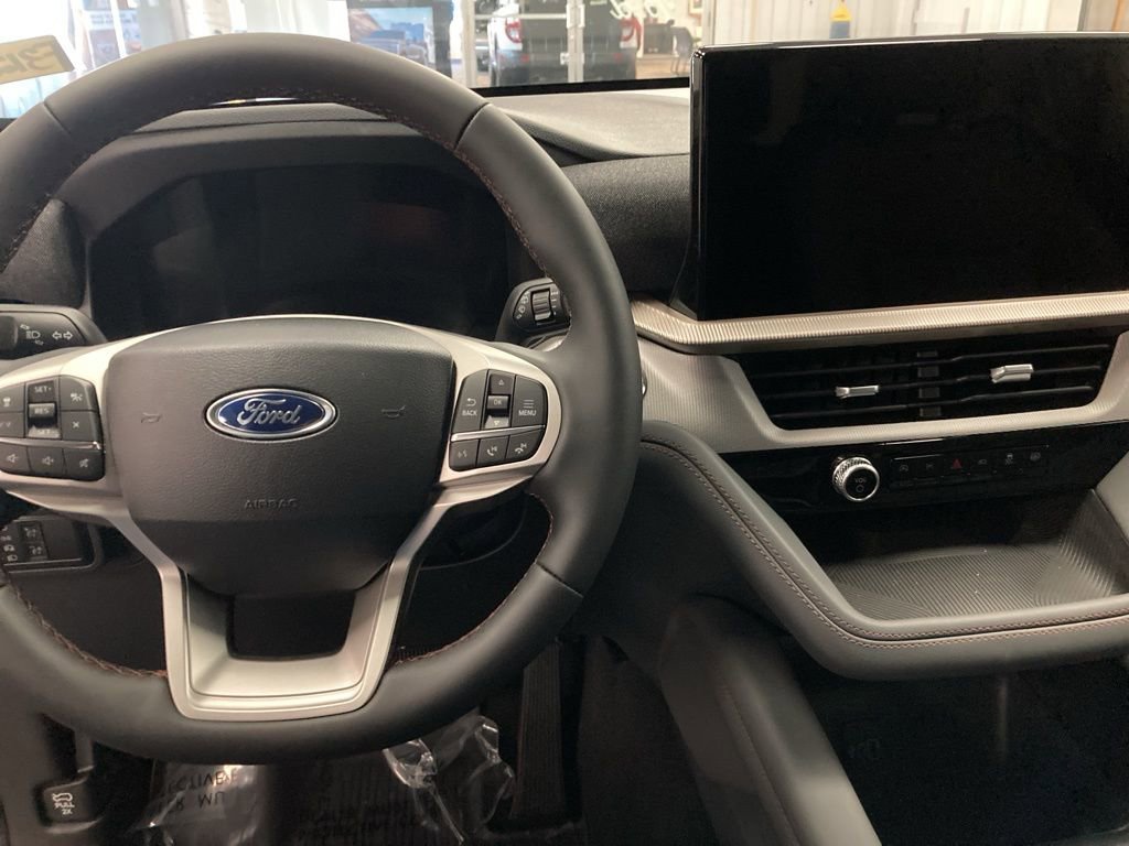 New 2026 Ford Explorer Active AWD/4WD image 23