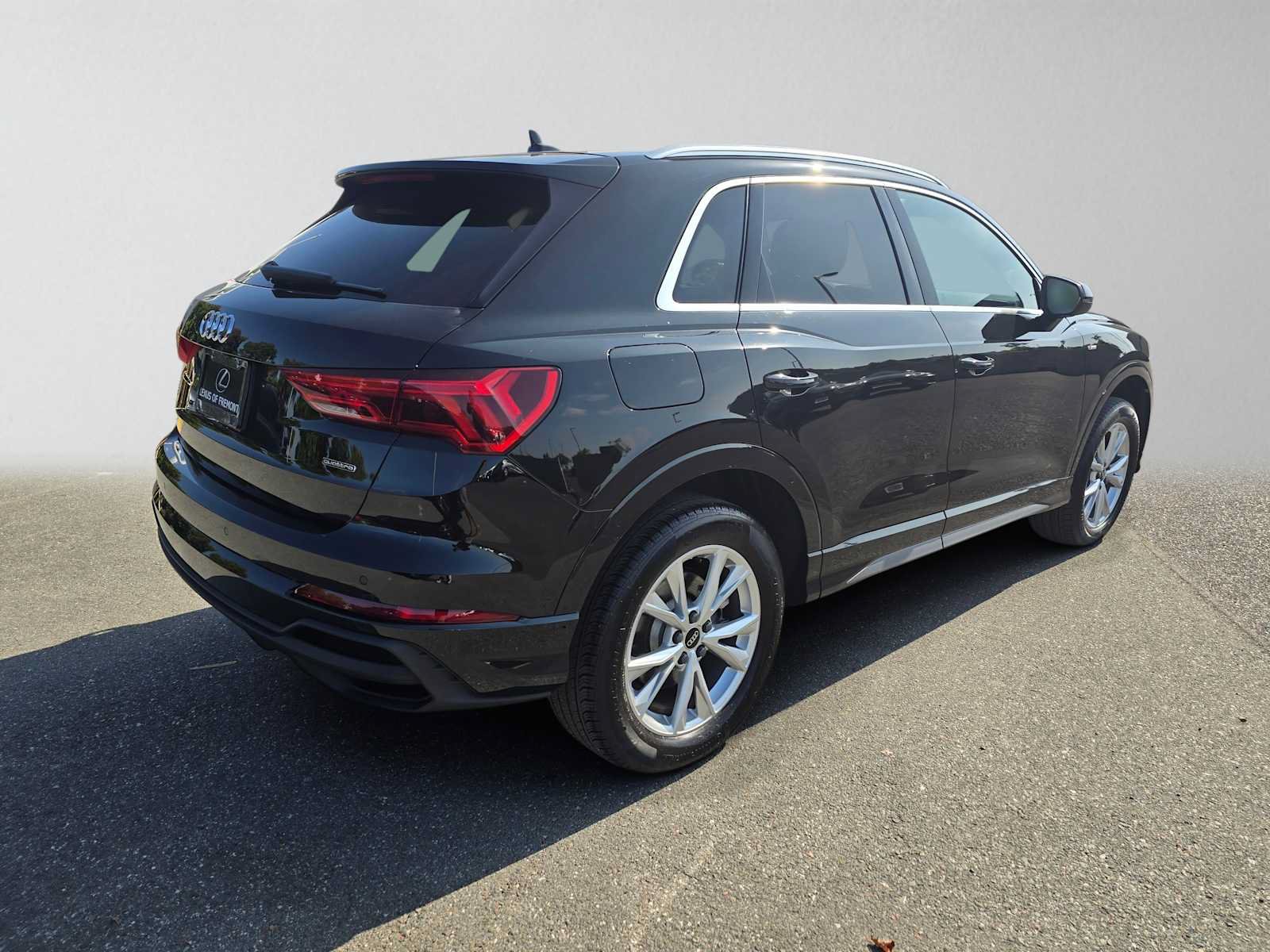 Used 2024 Audi Q3 2.0T Premium Plus AWD/4WD image 3