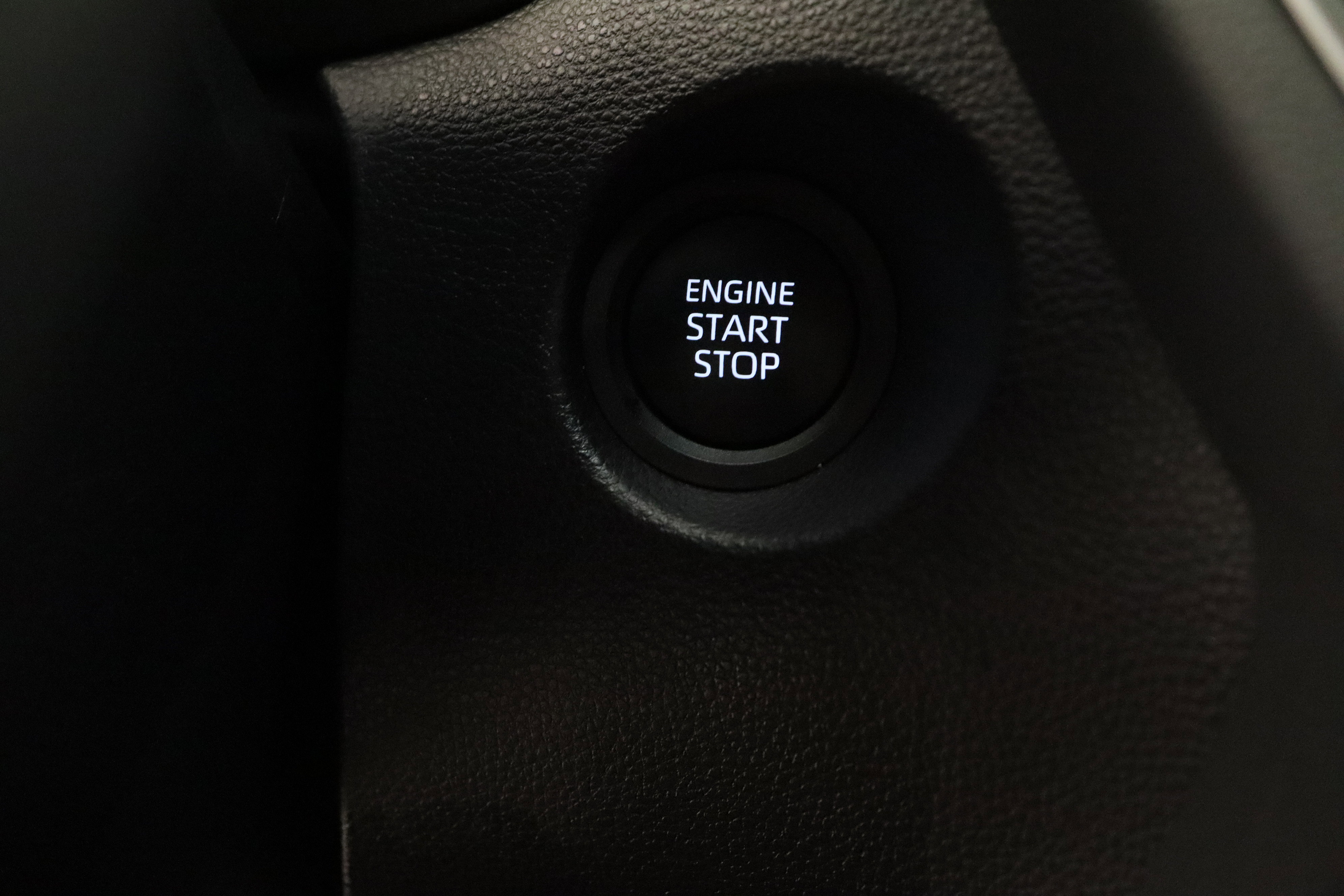 Certified 2026 Toyota Corolla Cross XLE w/ Convenience Package image 18