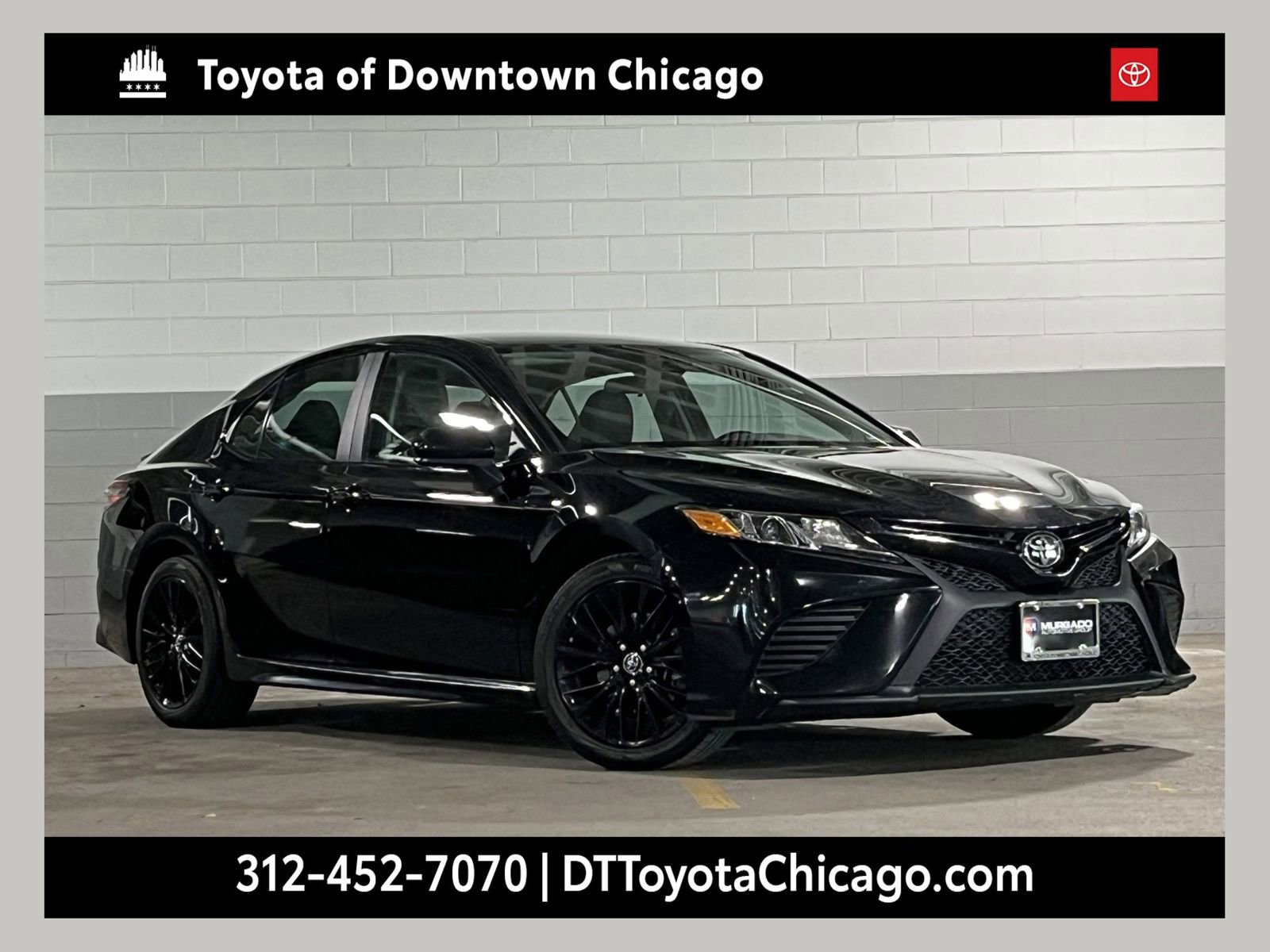 Used 2019 Toyota Camry SE FWD image 1