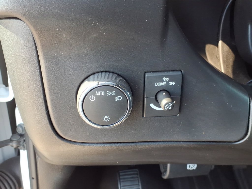 Used 2025 GMC Savana 2500 w/ Driver Convenience Package RWD image 17
