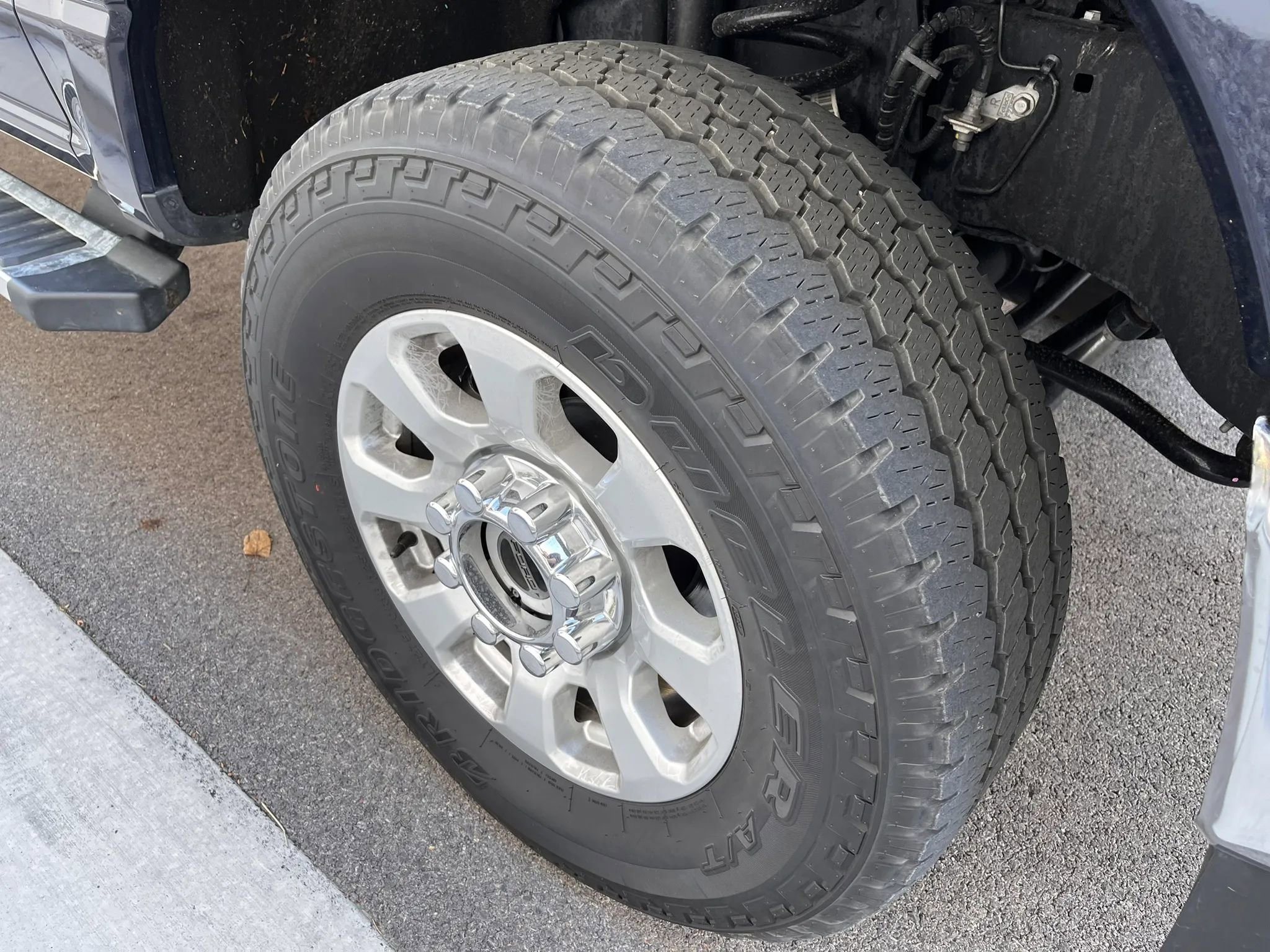 Used 2023 Ford F350 XLT w/ 360-Degree Camera Package image 16