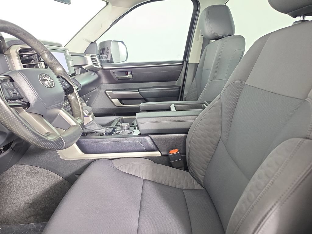 Used 2023 Toyota Tundra SR5 w/ SR5 Convenience Package AWD/4WD image 8