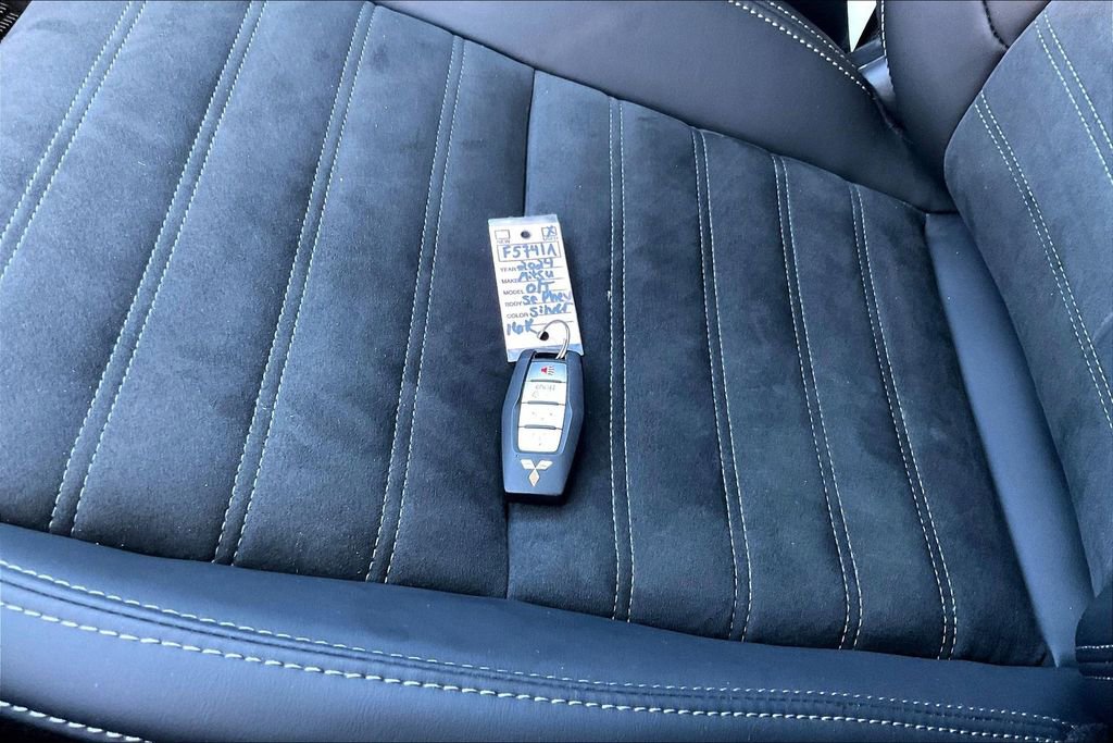 Used 2024 Mitsubishi Outlander SE image 10