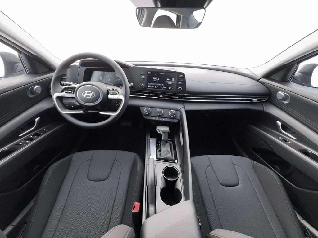 New 2026 Hyundai Elantra SE image 20