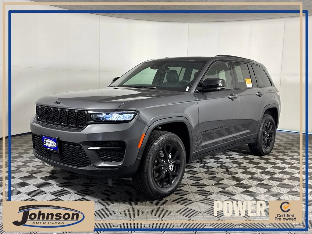 Certified 2025 Jeep Grand Cherokee Altitude AWD/4WD image 1