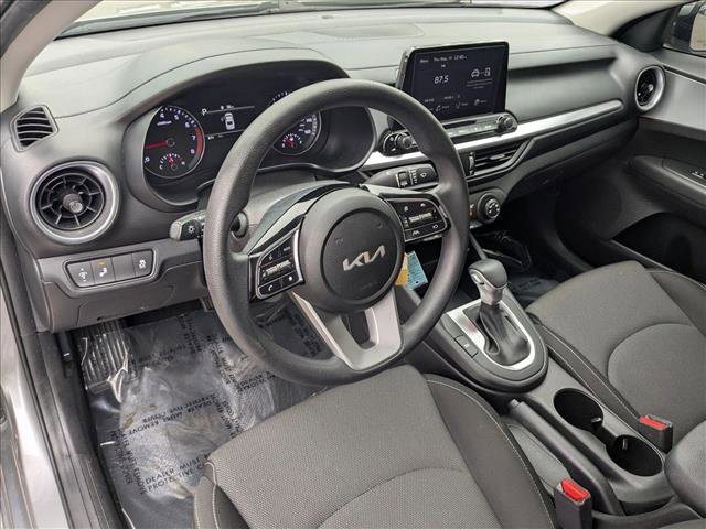 Used 2023 Kia Forte LXS w/ LXS Technology Package FWD image 10