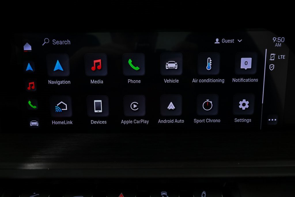 Certified 2024 Porsche 911 image 14