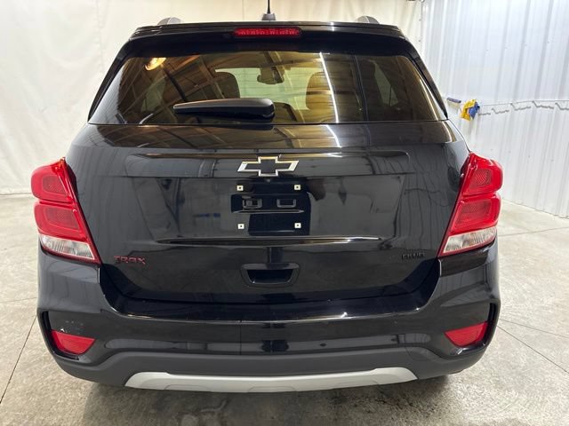 Used 2019 Chevrolet Trax LT w/ Sun & Sound Package AWD/4WD image 7