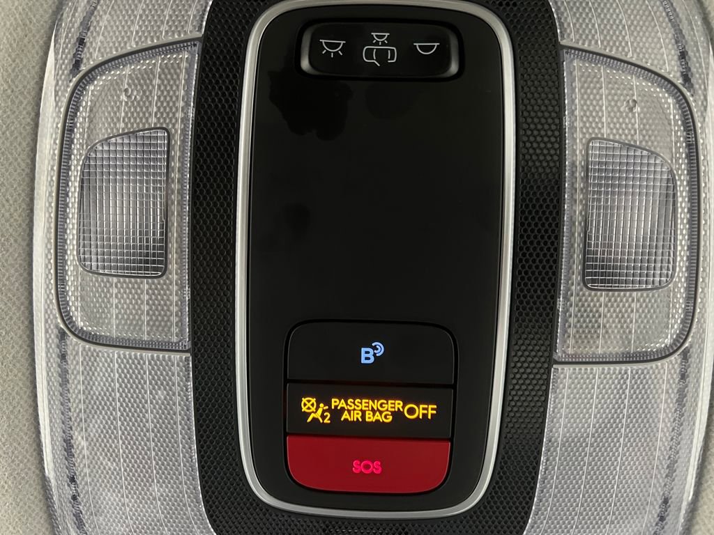 Used 2025 Hyundai Kona SEL FWD image 59