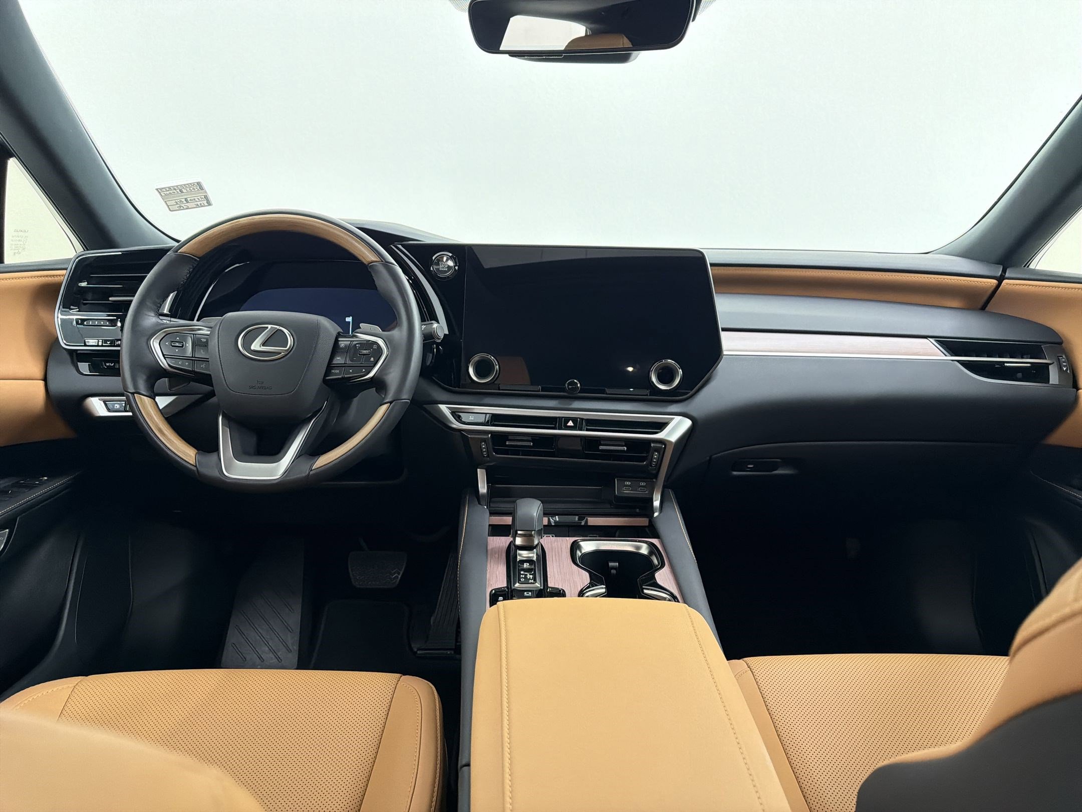 Certified 2025 Lexus RX 350 Premium w/ Accessory Package (Z1) image 16