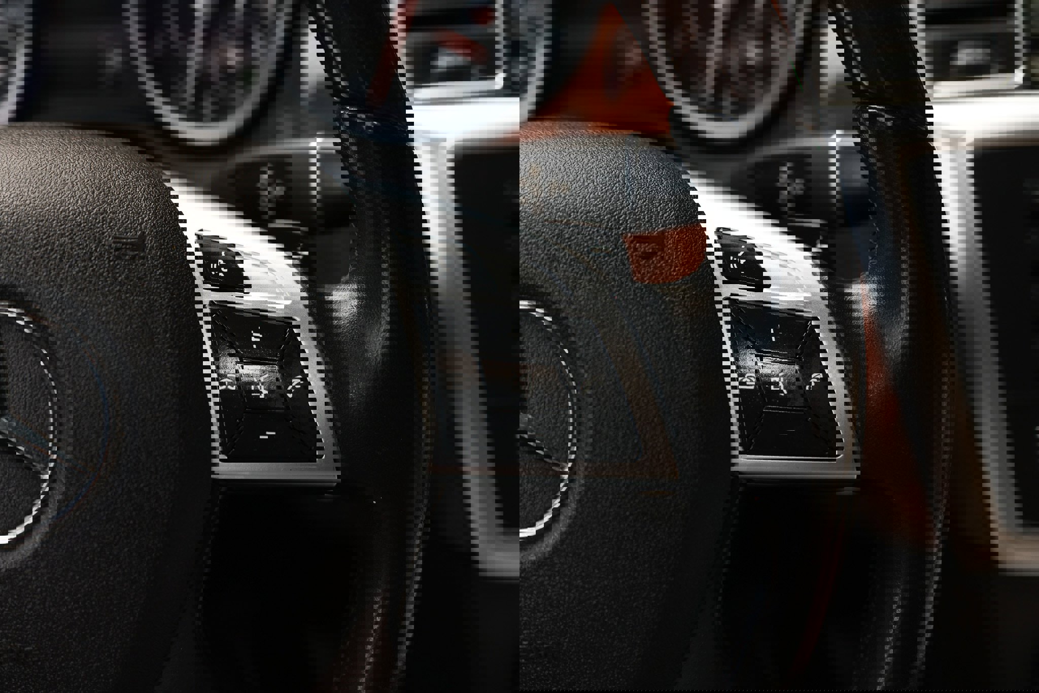 Used 2015 Mercedes-Benz GL 63 AMG 4MATIC image 42