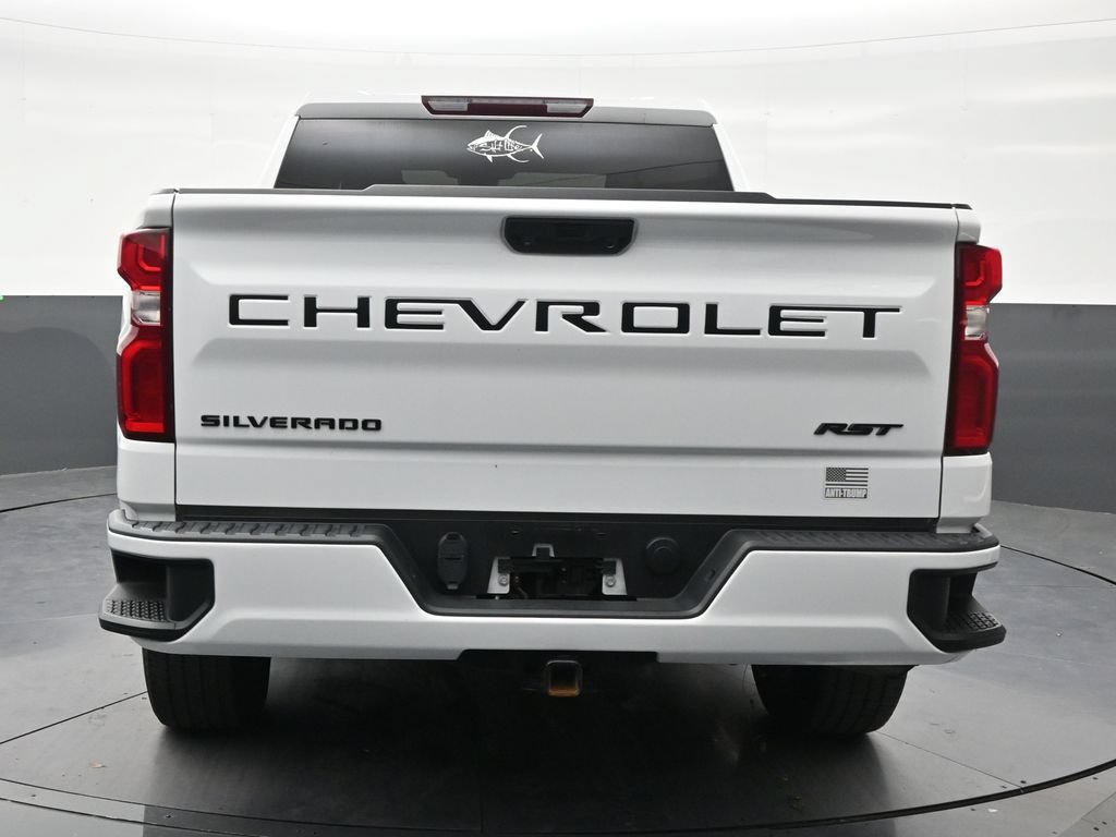 Used 2023 Chevrolet Silverado 1500 RST w/ LPO, Dark Essentials Package RWD image 4