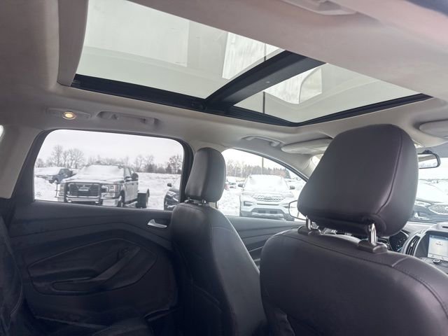 Used 2018 Ford Escape SEL image 17