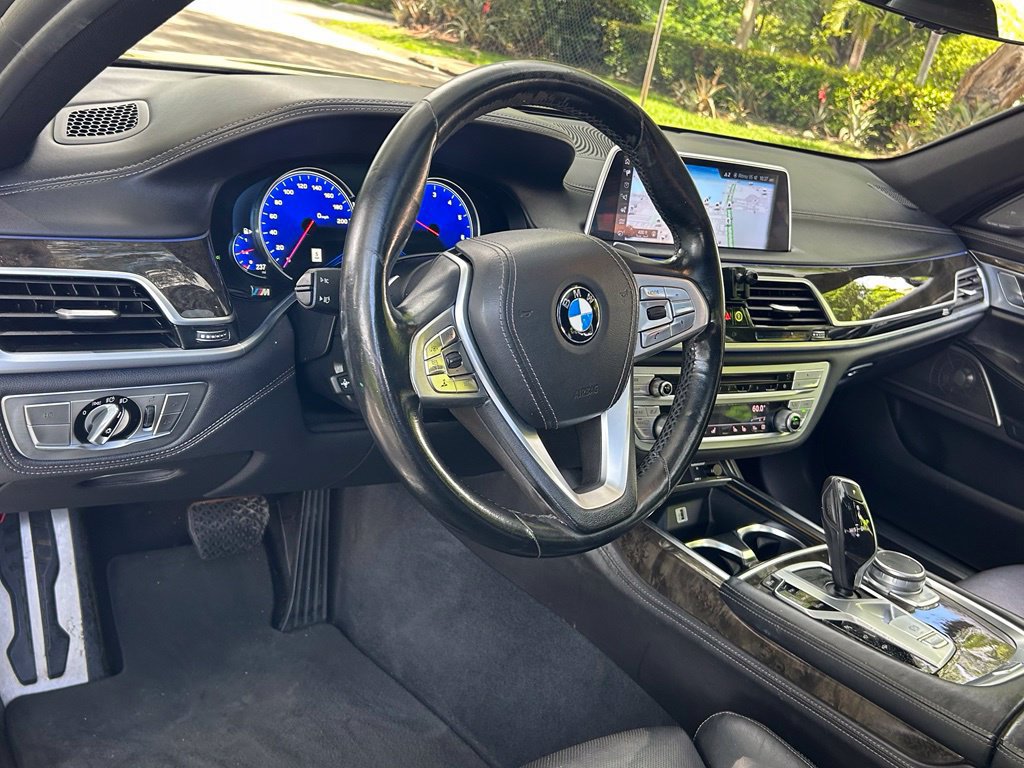 Used 2016 BMW 740i RWD image 18