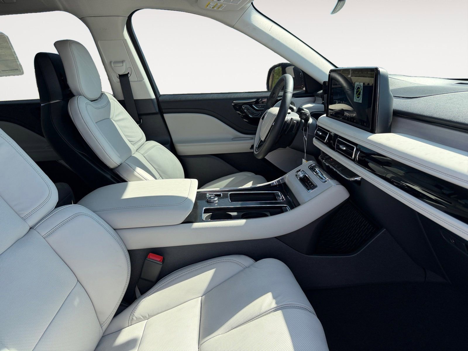 New 2026 Lincoln Aviator Reserve AWD/4WD image 15