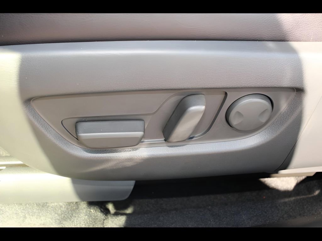 Used 2025 MAZDA CX-90 3.3 Turbo w/ Preferred Package image 12