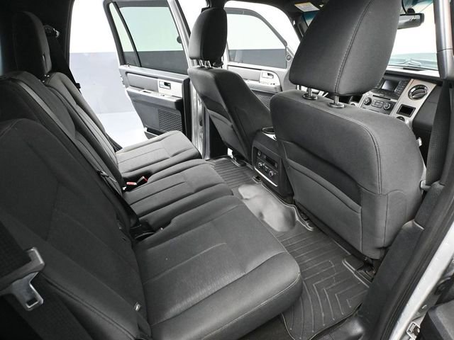 Used 2017 Ford Expedition XLT image 44